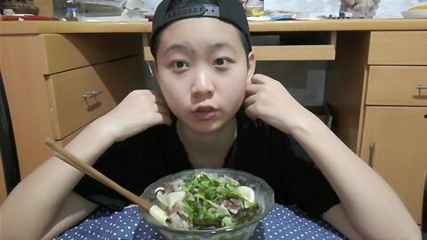 娱乐吃瓜酱男友送外卖,娱乐吃瓜酱男友的甜蜜送餐日常 第3张 娱乐吃瓜酱男友送外卖,娱乐吃瓜酱男友的甜蜜送餐日常 第3张