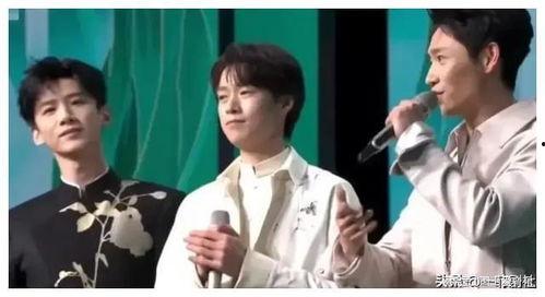 娱乐圈吃瓜爆料天王,揭秘明星背后的秘密生活  第2张