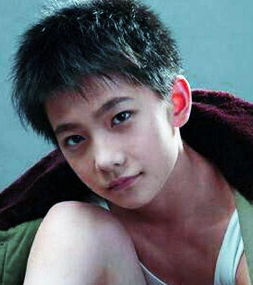 杨洋近期爆料新闻视频,揭秘幕后的真实故事  第2张