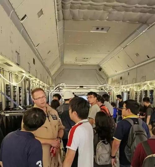 华人登机爆料视频真实吗,真相还是谣言? 第3张 华人登机爆料视频真实吗,真相还是谣言? 第3张