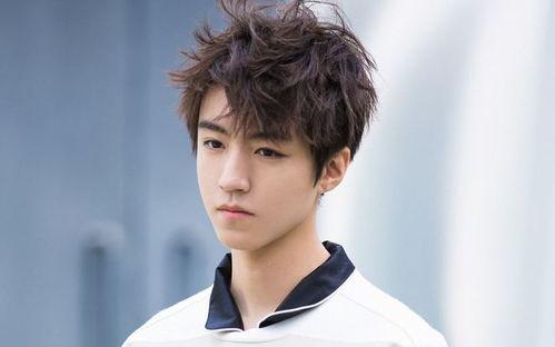 成毅生活爆料最新消息图片,最新动态图片揭秘 第2张 成毅生活爆料最新消息图片,最新动态图片揭秘 第2张