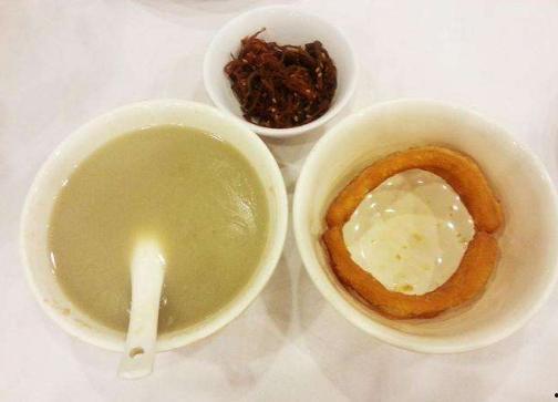 娱乐吃瓜酱豆汁,揭秘娱乐圈的甜蜜与苦涩 第3张 娱乐吃瓜酱豆汁,揭秘娱乐圈的甜蜜与苦涩 第3张