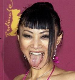 爆料大嘴女星是谁啊视频,爆料大嘴女星身份，视频曝光惊人内幕  第3张