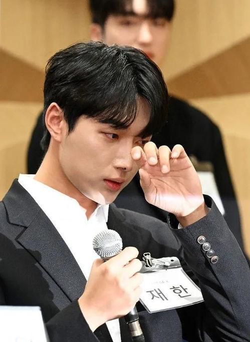 娱乐圈爆料男团,娱乐圈爆料揭秘当红男团背后的故事  第2张